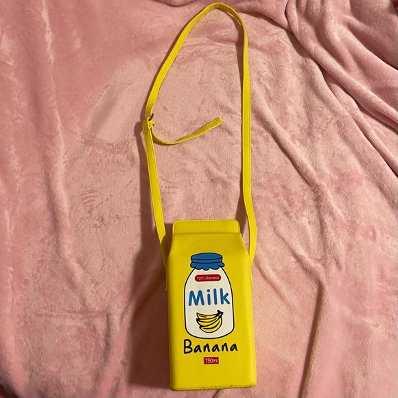Kawaii Cute Banana Milk Faux Leather Crossbody Bag - Picture 6 of 6